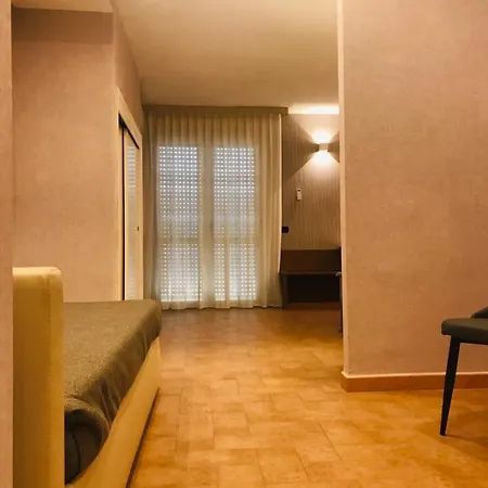 Hotel American