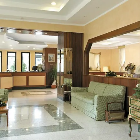 Hotel American