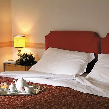Hotel American 4*