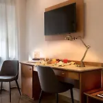 阿美丽肯酒店 波佐利