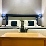 阿美丽肯酒店 4*